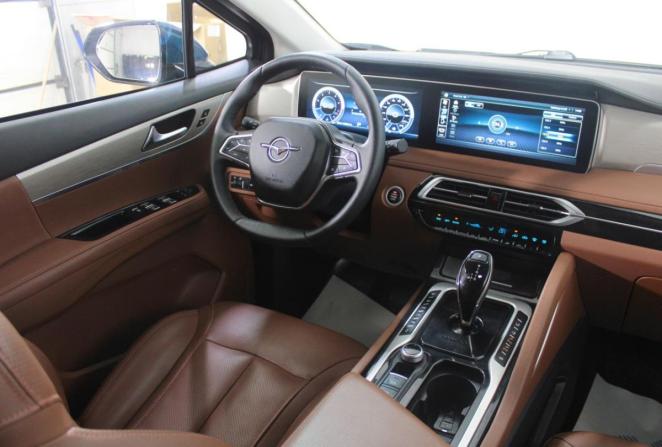 Haima 7X с пробегом 2023 года, цена 2 660 000 рублей, 14685 км, минивэн, Автокод Объявления