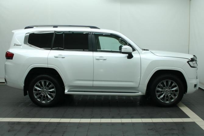 Toyota Land Cruiser 300 Series с пробегом 2021 года, цена 10 300 000 рублей, 117853 км, внедорожник, Автокод Объявления