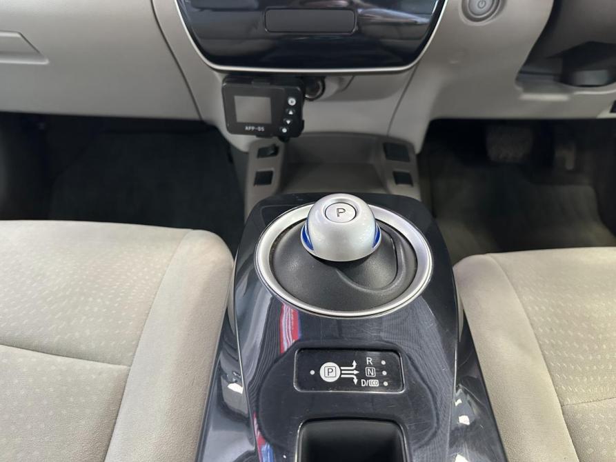 Nissan Leaf I (ZE0/AZE0) Москва  - изображение 13