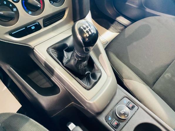 Ford Focus III с пробегом 2011 года, цена 700 000 рублей, 230000 км, седан, Автокод Объявления