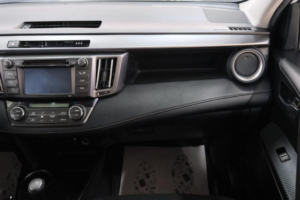 Toyota RAV4 IV (XA40) Омск  - изображение 18