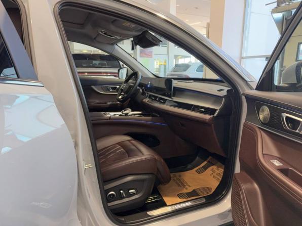 Chery Tiggo 8 Pro Max I Рестайлинг с пробегом 2023 года, цена 2 300 000 рублей, 60935 км, внедорожник, Автокод Объявления