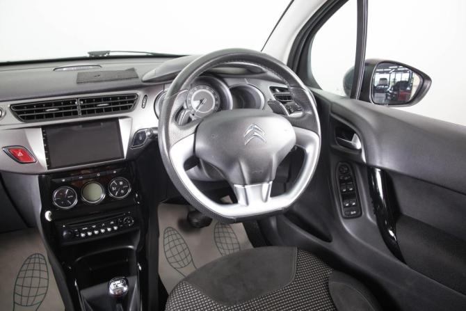 Citroen C3 II с пробегом 2013 года, цена 949 000 рублей, 81400 км, хэтчбек, Автокод Объявления