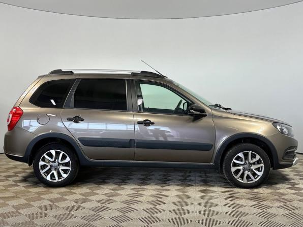 Lada (ВАЗ) Granta I Рестайлинг с пробегом 2022 года, цена 995 000 рублей, 14591 км, универсал, Автокод Объявления