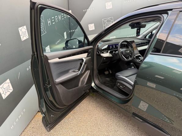 Geely Atlas II с пробегом 2024 года, цена 2 849 000 рублей, 26776 км, внедорожник, Автокод Объявления