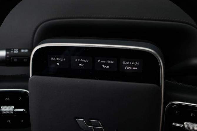 Li Auto (Lixiang) L7 I Рестайлинг с пробегом 2024 года, цена 6 700 000 рублей, 34547 км, внедорожник, Автокод Объявления