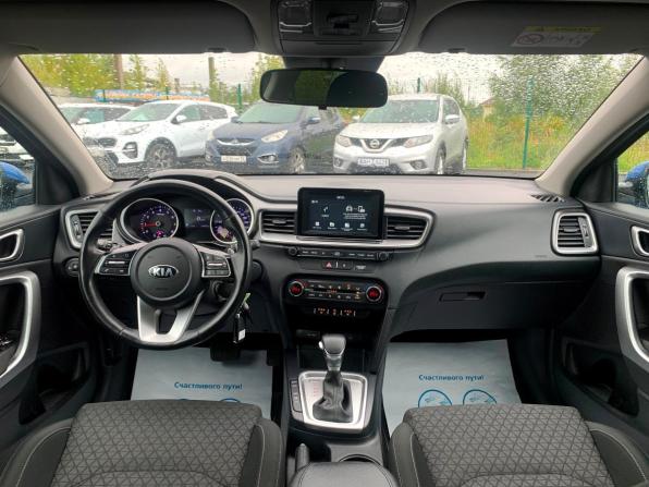 Kia Ceed III с пробегом 2019 года, цена 1 748 000 рублей, 71222 км, хэтчбек, Автокод Объявления