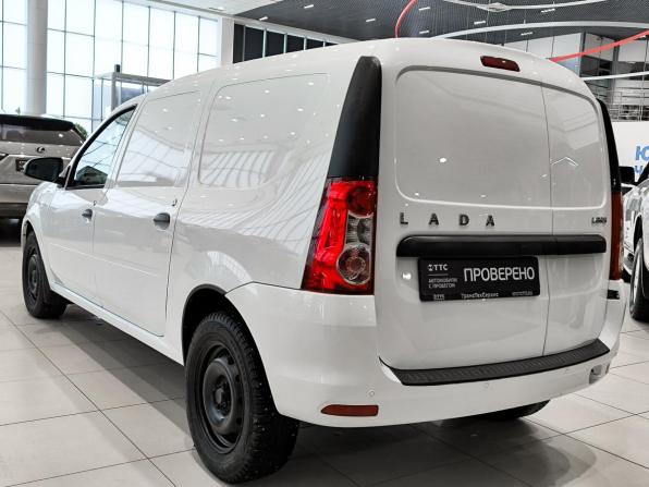 Lada (ВАЗ) Largus I Рестайлинг с пробегом 2024 года, цена 1 320 000 рублей, 27000 км, универсал, Автокод Объявления