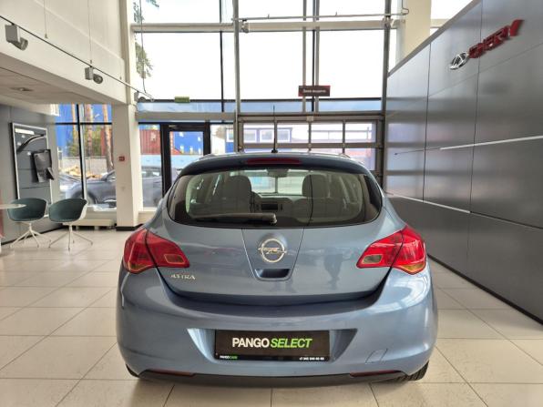 Opel Astra J с пробегом 2010 года, цена 479 000 рублей, 158484 км, хэтчбек, Автокод Объявления