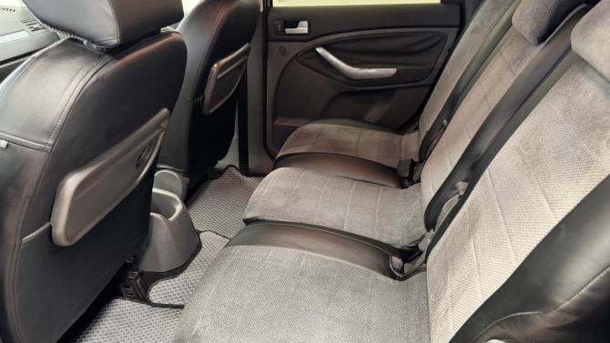 Ford C-MAX I Рестайлинг с пробегом 2007 года, цена 350 000 рублей, 358663 км, минивэн, Автокод Объявления