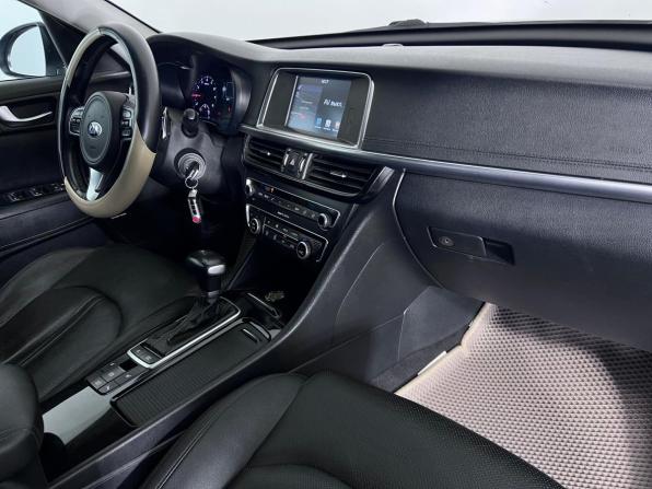 Kia Optima IV с пробегом 2018 года, цена 1 390 000 рублей, 301362 км, седан, Автокод Объявления