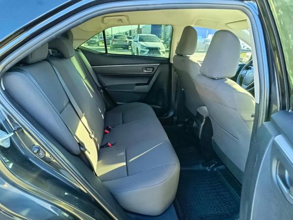 Toyota Corolla XI (E160 E170 E180) Рестайлинг 1 с пробегом 2018 года, цена 1 599 995 рублей, 161990 км, седан, Автокод Объявления