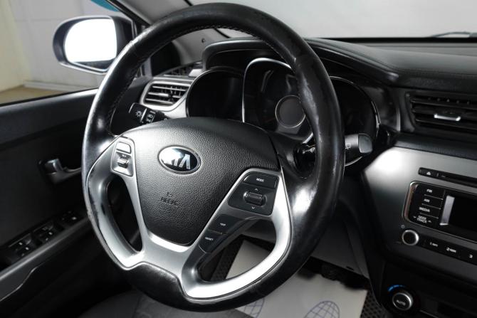 Kia Rio III Рестайлинг с пробегом 2016 года, цена 1 129 000 рублей, 175000 км, хэтчбек, Автокод Объявления