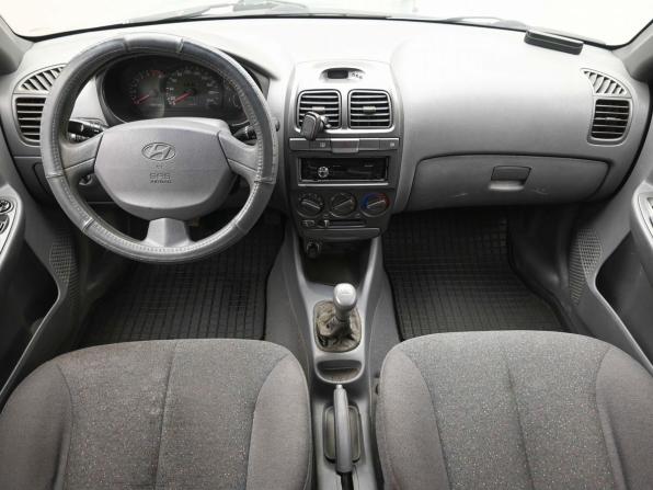 Hyundai Accent II с пробегом 2004 года, цена 349 000 рублей, 271019 км, седан, Автокод Объявления
