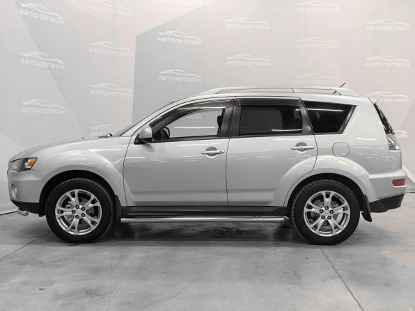 Mitsubishi Outlander II Рестайлинг с пробегом 2010 года, цена 1 199 000 рублей, 274300 км, внедорожник, Автокод Объявления