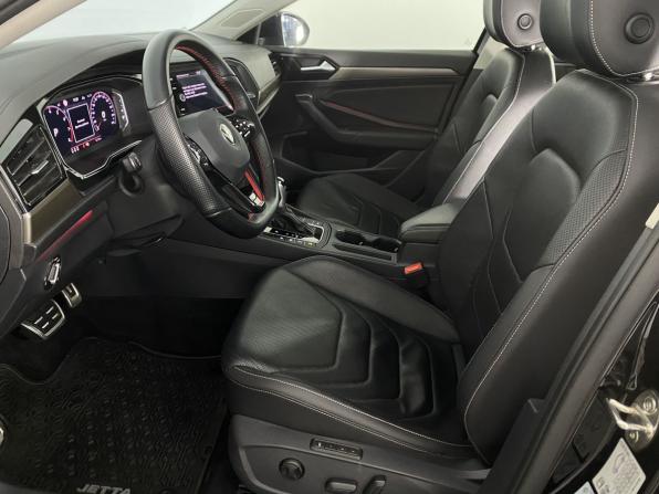 Volkswagen Jetta VII с пробегом 2021 года, цена 2 440 000 рублей, 92139 км, седан, Автокод Объявления