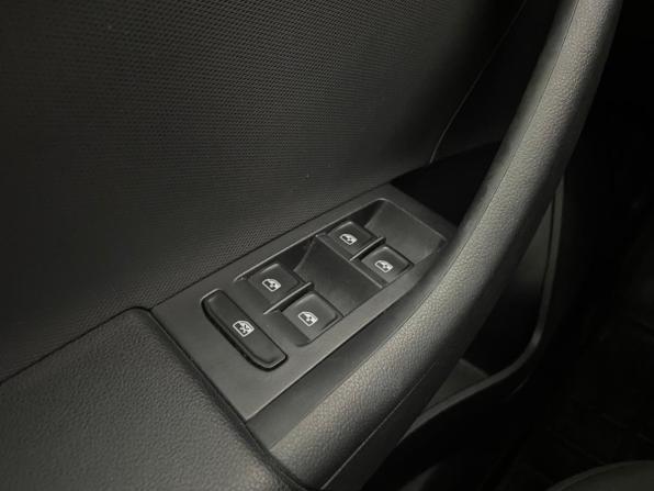 Volkswagen Polo VI с пробегом 2021 года, цена 1 465 000 рублей, 55451 км, лифтбек, Автокод Объявления