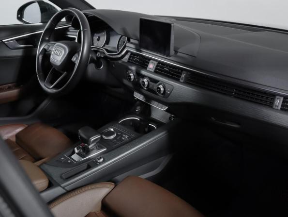 Audi A4 V (B9) с пробегом 2017 года, цена 2 199 999 рублей, 102707 км, седан, Автокод Объявления