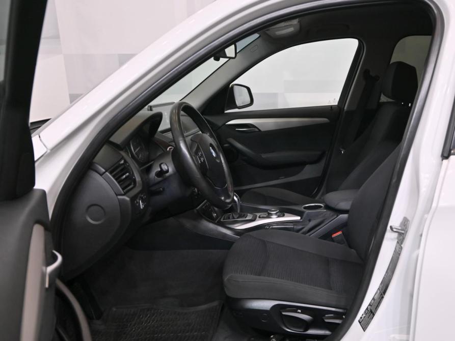 BMW X1 I (E84) Рестайлинг Екатеринбург  - изображение 9