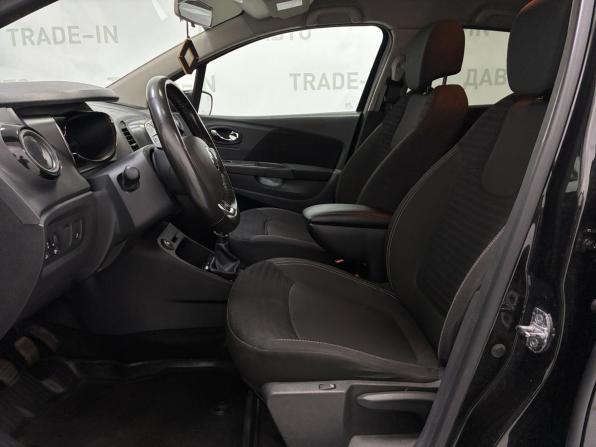 Renault Kaptur I с пробегом 2018 года, цена 1 300 000 рублей, 207000 км, внедорожник, Автокод Объявления