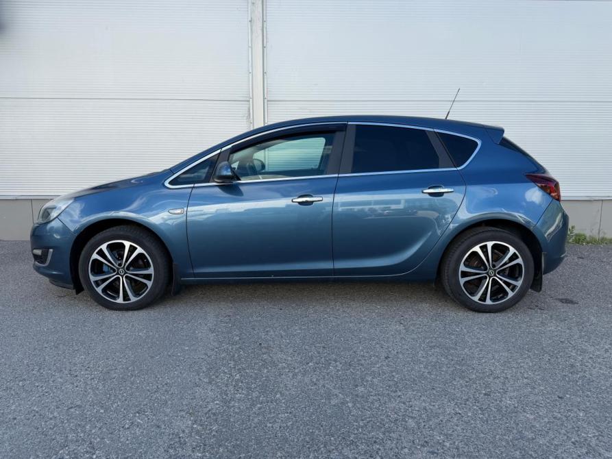 Opel Astra J Рестайлинг Белгород  - изображение 6