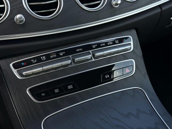 Mercedes-Benz E-Класс V (W213 S213 C238) Рестайлинг с пробегом 2021 года, цена 3 950 000 рублей, 102000 км, седан, Автокод Объявления
