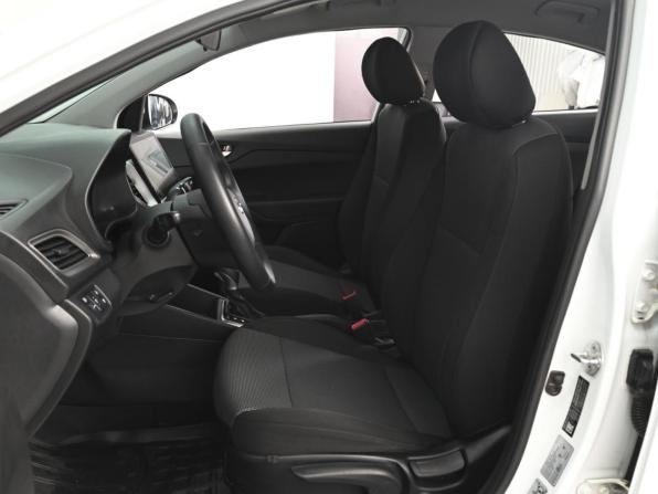 Hyundai Solaris II Рестайлинг с пробегом 2021 года, цена 1 438 000 рублей, 169842 км, седан, Автокод Объявления