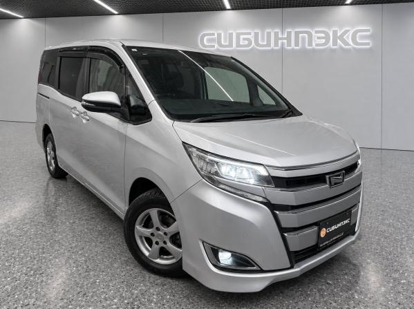Toyota Noah III (R80) Рестайлинг с пробегом 2021 года, цена 2 699 500 рублей, 77370 км, минивэн, Автокод Объявления