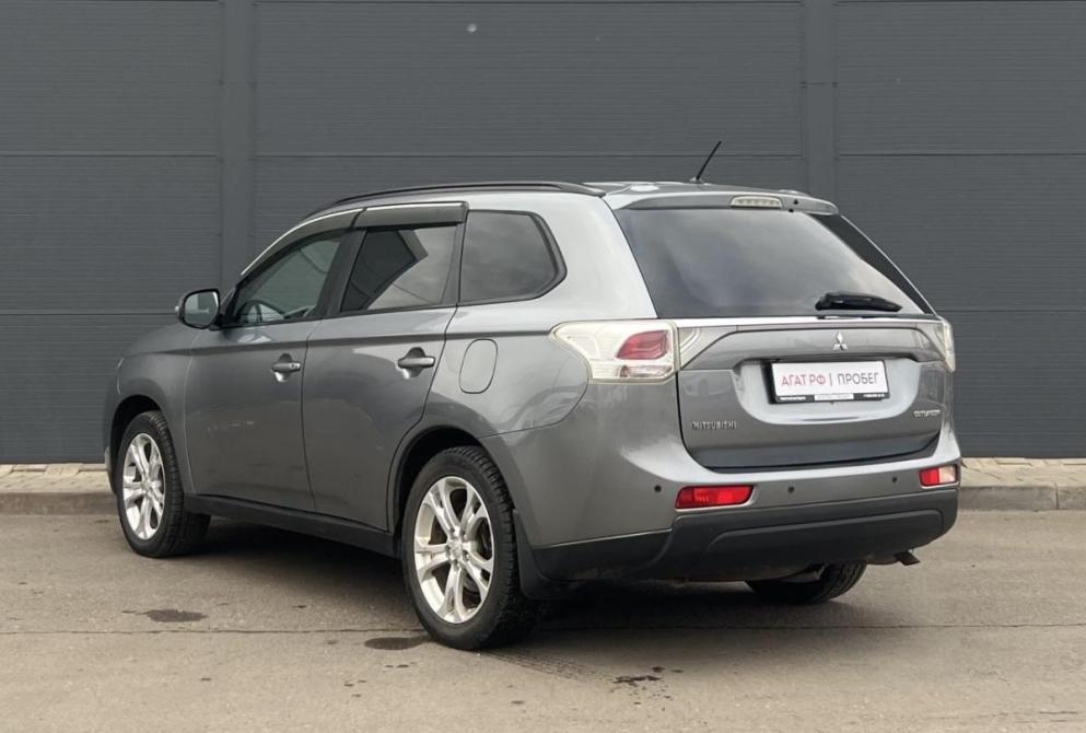 Mitsubishi Outlander II Рестайлинг Красноярск  - изображение 7