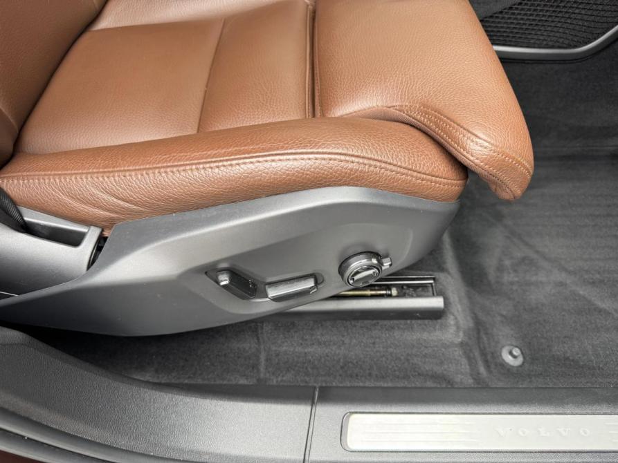 Volvo XC60 II Иркутск  - изображение 32