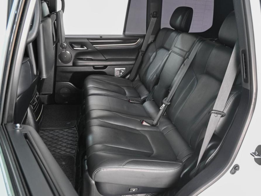 Lexus LX III Рестайлинг 2 Ростов-на-Дону  - изображение 9