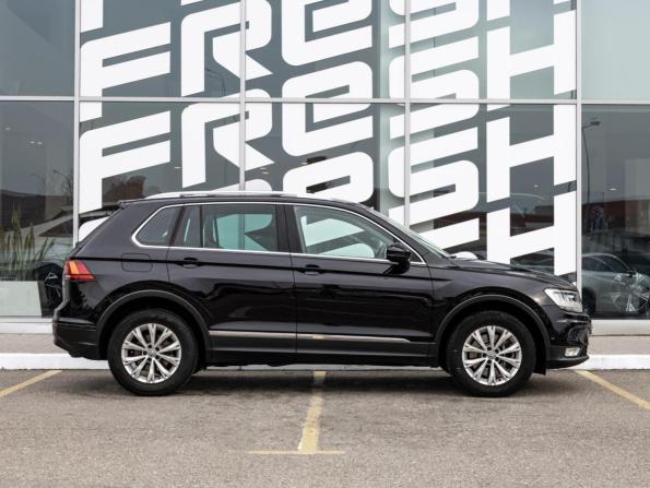 Volkswagen Tiguan II с пробегом 2017 года, цена 2 299 000 рублей, 153944 км, внедорожник, Автокод Объявления