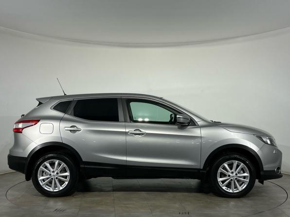 Nissan Qashqai II с пробегом 2015 года, цена 1 600 000 рублей, 122071 км, внедорожник, Автокод Объявления