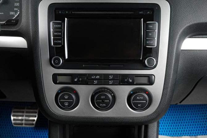 Volkswagen Scirocco III с пробегом 2009 года, цена 939 000 рублей, 199000 км, хэтчбек, Автокод Объявления