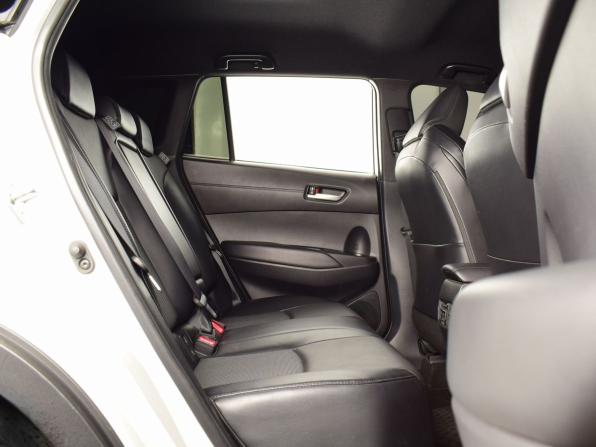Toyota Corolla Cross I с пробегом 2022 года, цена 2 639 995 рублей, 38270 км, внедорожник, Автокод Объявления