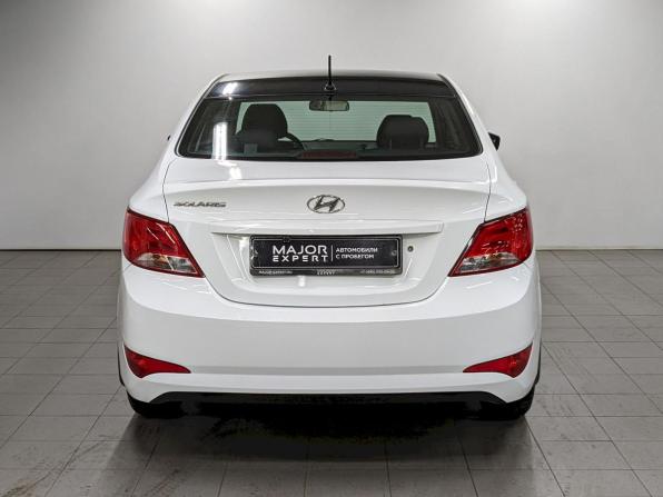 Hyundai Solaris I Рестайлинг с пробегом 2016 года, цена 850 000 рублей, 138300 км, седан, Автокод Объявления