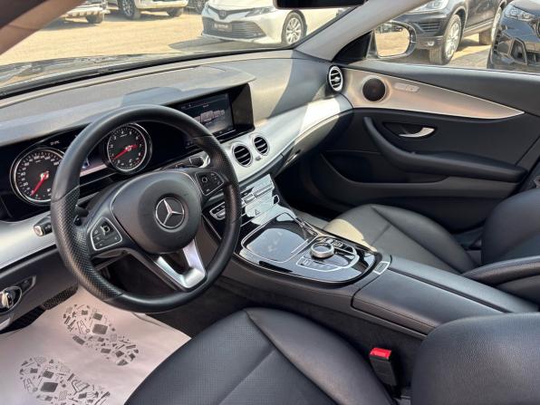Mercedes-Benz E-Класс V (W213 S213 C238) с пробегом 2017 года, цена 2 590 000 рублей, 102900 км, седан, Автокод Объявления