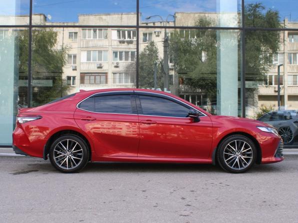 Toyota Camry VIII (XV70) Рестайлинг с пробегом 2021 года, цена 2 699 000 рублей, 100639 км, седан, Автокод Объявления