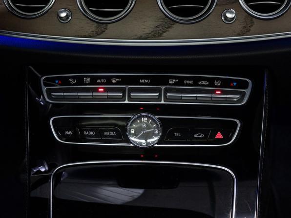 Mercedes-Benz E-Класс V (W213 S213 C238) с пробегом 2016 года, цена 2 949 000 рублей, 115197 км, седан, Автокод Объявления