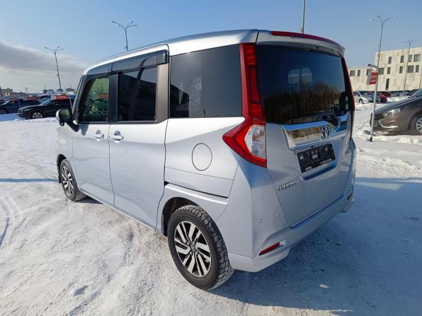 Toyota Roomy I с пробегом 2018 года, цена 1 320 000 рублей, 131000 км, минивэн, Автокод Объявления