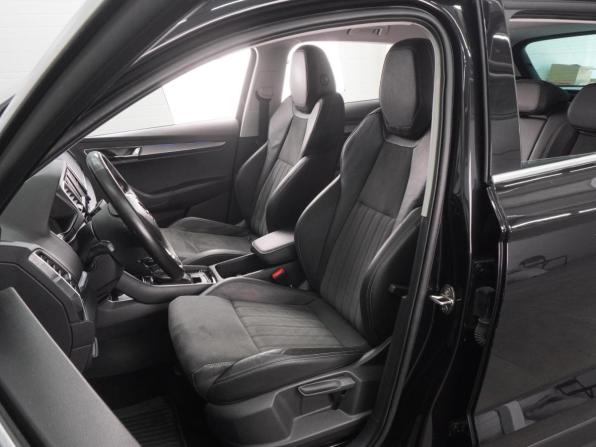 Skoda Karoq I с пробегом 2020 года, цена 2 399 000 рублей, 91168 км, внедорожник, Автокод Объявления