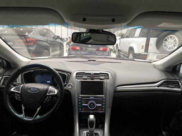 Ford Mondeo V с пробегом 2016 года, цена 1 450 000 рублей, 217000 км, седан, Автокод Объявления