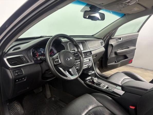 Kia Optima IV Рестайлинг с пробегом 2018 года, цена 1 965 000 рублей, 122007 км, седан, Автокод Объявления