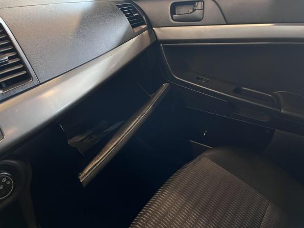 Mitsubishi Lancer X Рестайлинг с пробегом 2012 года, цена 998 000 рублей, 174688 км, седан, Автокод Объявления