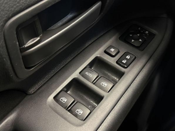 Mitsubishi Outlander III Рестайлинг 2 с пробегом 2016 года, цена 1 415 000 рублей, 176000 км, внедорожник, Автокод Объявления
