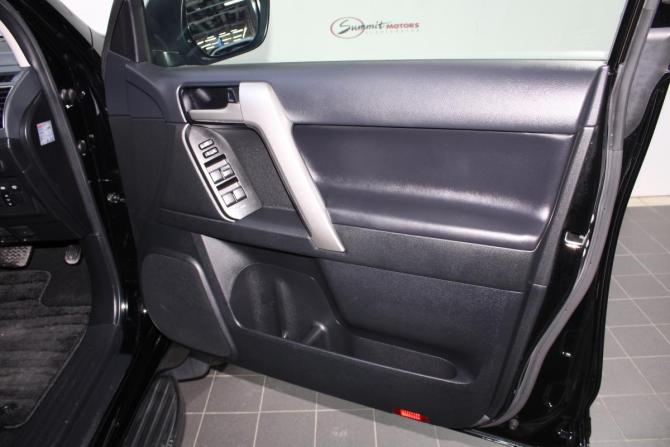 Toyota Land Cruiser Prado 150 Series Рестайлинг 3 с пробегом 2022 года, цена 6 300 000 рублей, 25855 км, внедорожник, Автокод Объявления