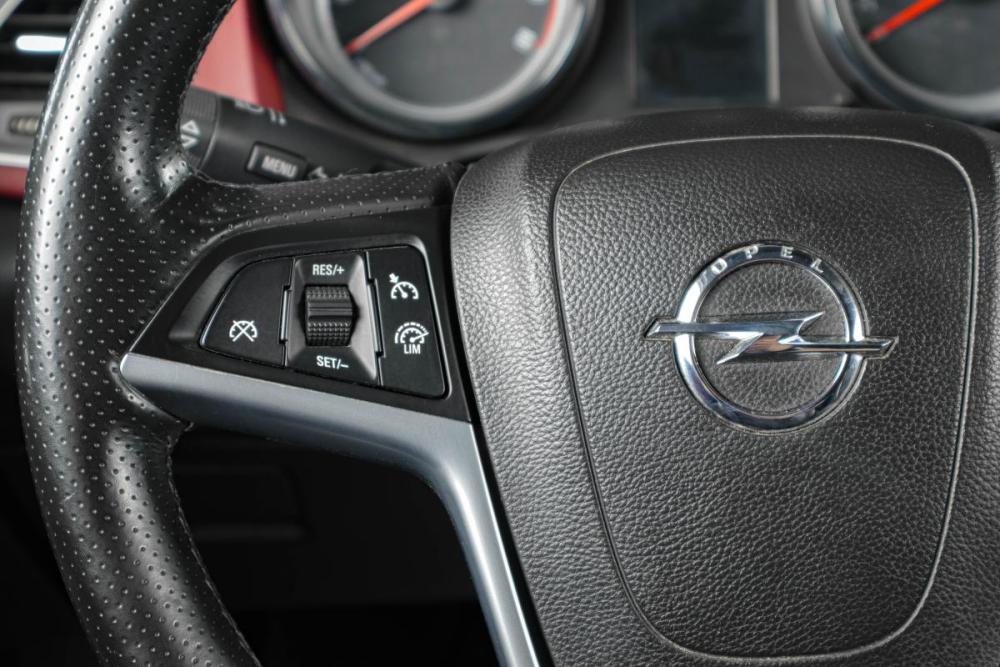 Opel Astra J Рестайлинг Тюмень  - изображение 14