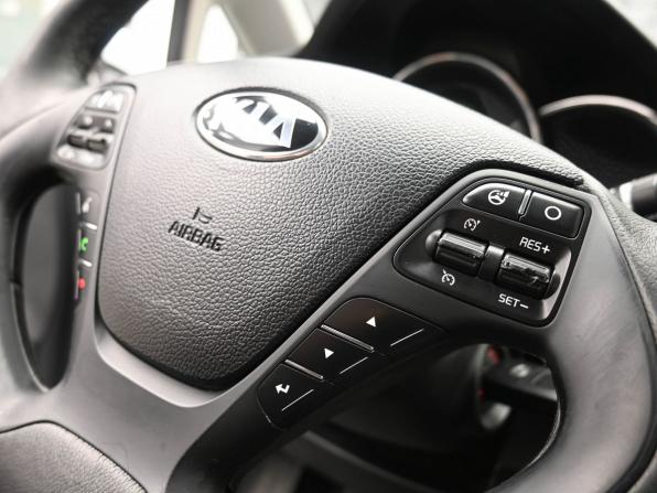 Kia Ceed II с пробегом 2012 года, цена 929 000 рублей, 196192 км, универсал, Автокод Объявления