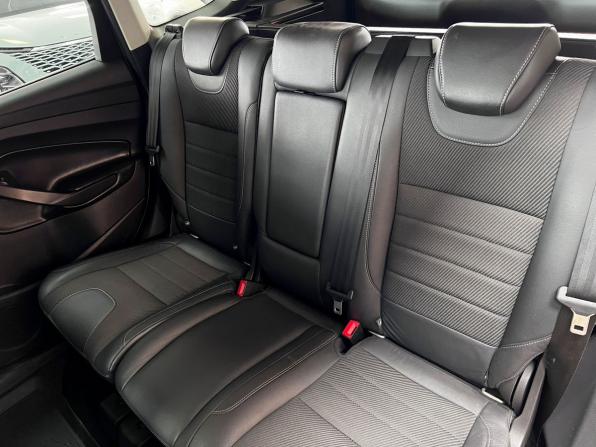 Ford Kuga II с пробегом 2014 года, цена 1 345 000 рублей, 121364 км, внедорожник, Автокод Объявления