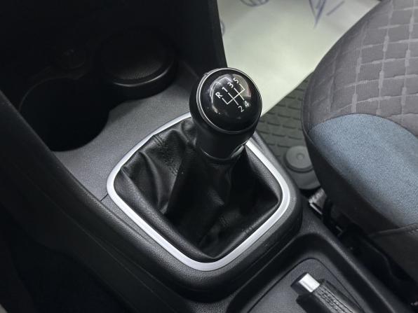 Volkswagen Polo V Рестайлинг с пробегом 2019 года, цена 1 095 000 рублей, 124461 км, седан, Автокод Объявления